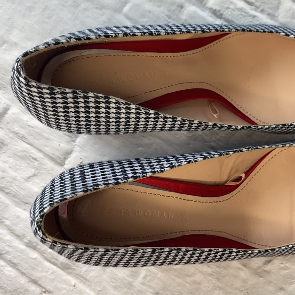 ZARA | Houndstooth print block heels - Picture 7 of 10